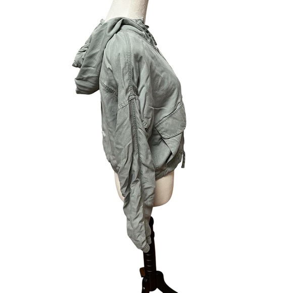 Abercrombie & Fitch Cropped Jacket Large Juniors Olive Green - Picture 2 of 6